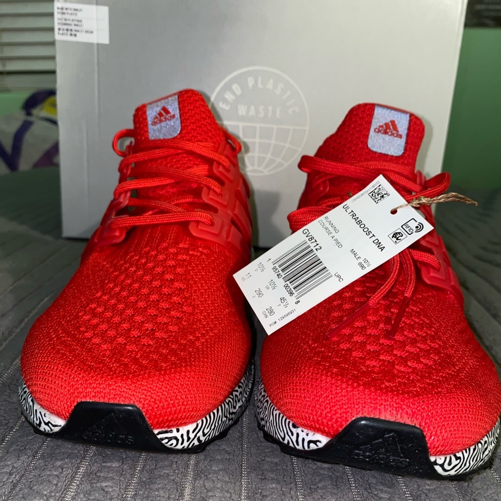Adidas ultraboost DNA